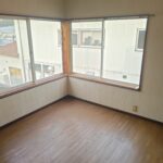 ２階奥の洋室６畳 (寝室)