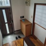 玄関内側 (玄関)