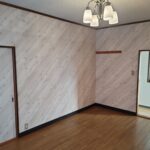 ２階奥の洋間10畳 (寝室)